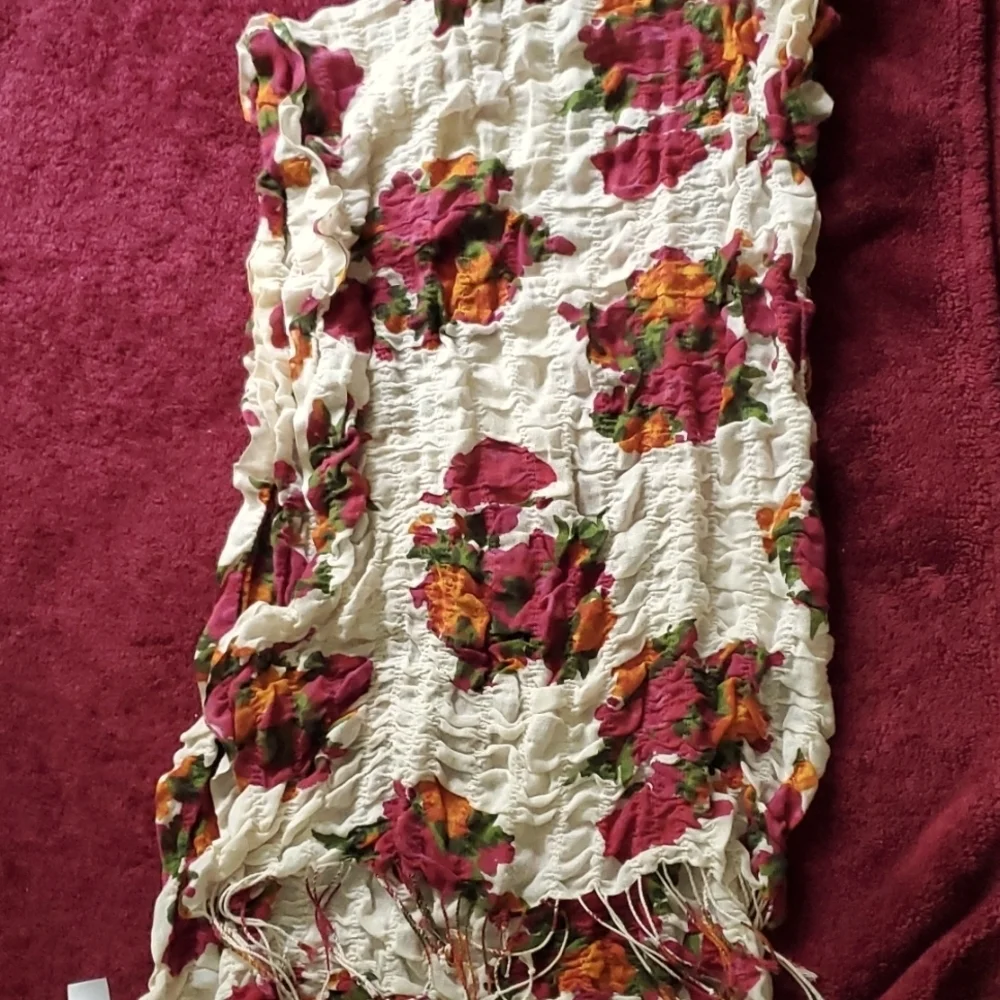 100% COTTON Floral Fringed Scarf